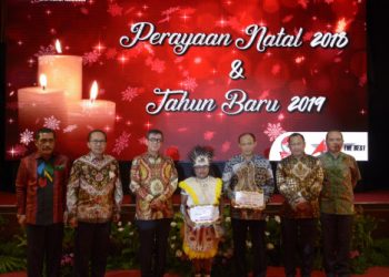 OIKUMENE KEMENKUMHAM RAYAKAN NATAL 2018