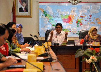 RAPAT PENYEMPURNAAN IKU BALITBANG HUKUM DAN HAM