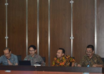 PRESENTASI DESAIN STUDI META PEMENUHAN HAK BERAGAMA TERHADAP WARGA NEGARA