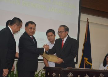 UPACARA SERAH TERIMA JABATAN DAN LEPAS SAMBUT KEPALA BADAN PENELITIAN DAN PENGEMBANGAN HUKUM DAN HAM