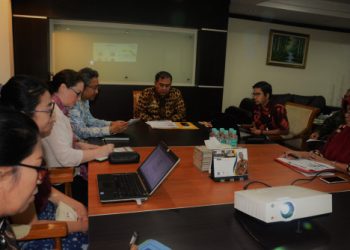 PERTEMUAN KEPALA BADAN PENELITIAN DAN PENGEMBANGAN HUKUM DAN HAM DENGAN UNITED STATES AGENCY FOR INTERNATIONAL DEVELOPMENT USAID
