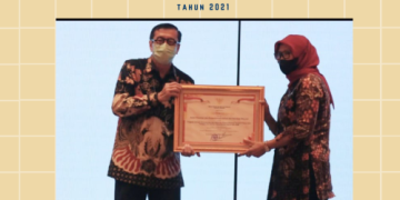 Balitbang Hukum dan HAM Meraih Penghargaan Anggota JDIHN Terbaik Kedua Tahun 2021 Untuk Kategori Unit Eselon I Kementerian Hukum dan HAM.