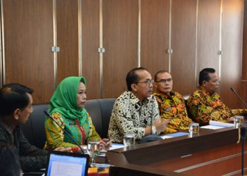 PRESENTASI DESAIN PENELITIAN MEKANISME PEMINDAHAN NARAPIDANA ANTAR NEGARA MENURUT SISTEM HUKUM DI INDONESIA
