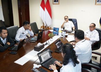 Tim Kajian LLP Paparkan Desain Awal Kajian kepada Kepala BSK Hukum