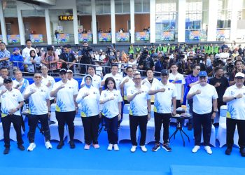 “Langkah Sehat, Dukungan Kuat! BSK Hukum Meriahkan Fun Walk Hari KI Sedunia”