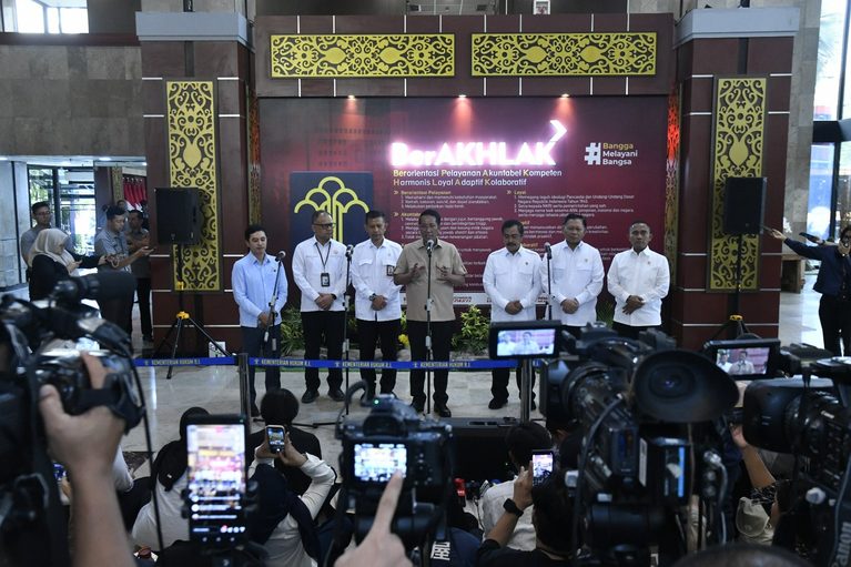 Siaran PersKementerian Hukum RI