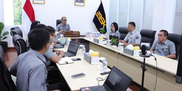 BSK Hukum Analisis Kesehatan Organisasi Kementerian Hukum Berbasis Survei Town Hall Meeting